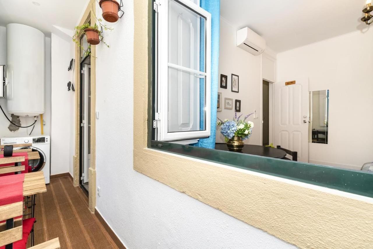 Exotic M2 R2 - Comfortable Classy Double Room With Shared Bath Lisbon Exterior photo